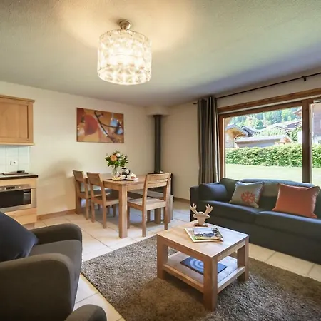 Aiglon Apartment *